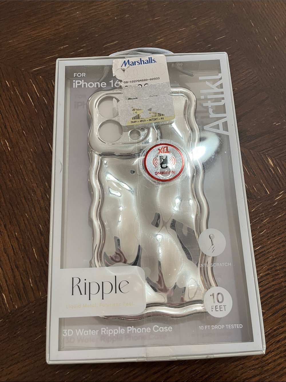 Ripple 3D Water Ripple Phone Case for iPhone 16 - Ripple Silver